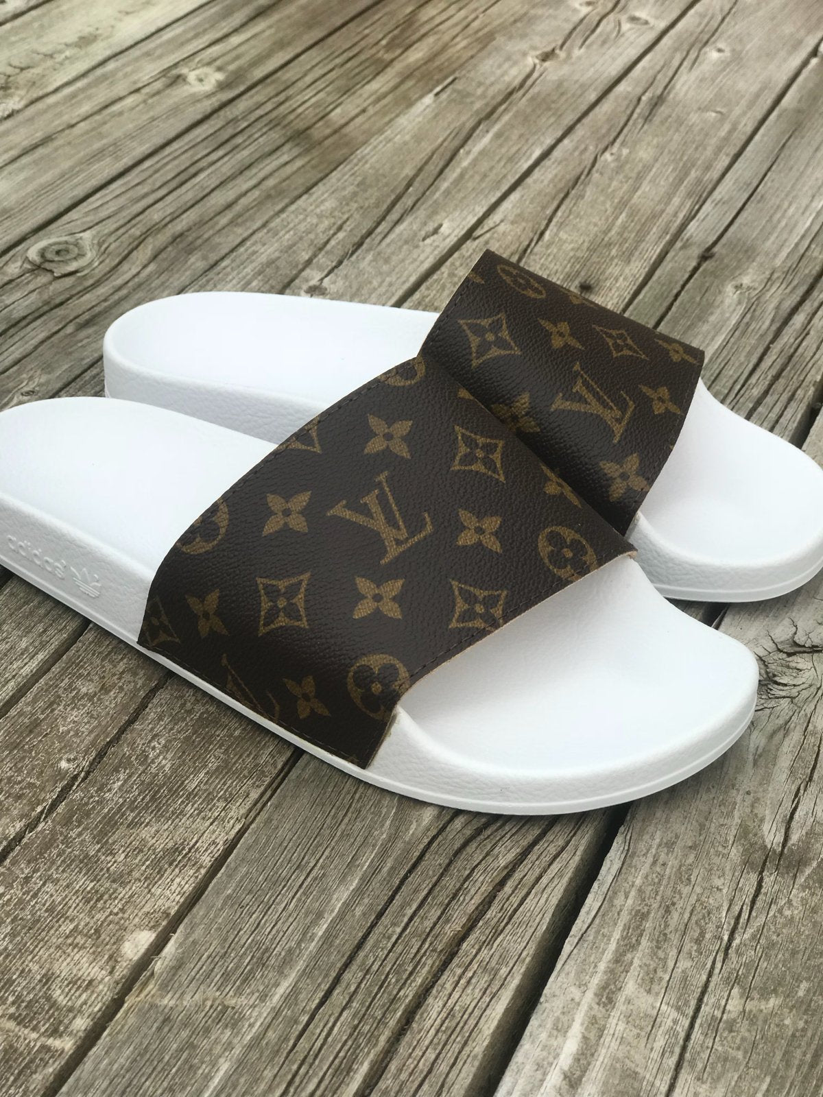 Custom White x Louis Vuitton Slides – Detroit Customs